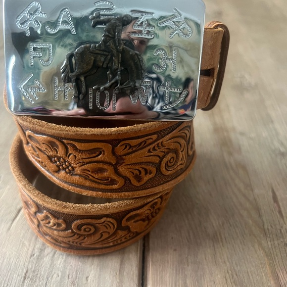 Verkamp’s  western Floral Embossed Tan Leather Belt with Silver Buckle - Picture 15 of 15